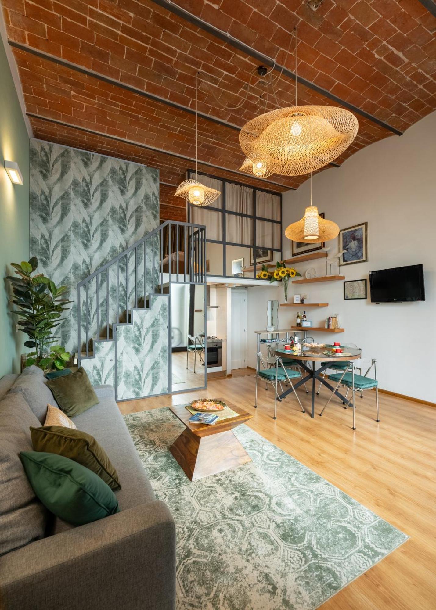 Via Cimabue 8B - Florence Charming Apartments - Metropolitan Loft In Florence - 20 Minute Walk To City Center - Excellent Base For Exploring - Less Than 5 Minute Walk To The Supermarket - Amazing Bakery On The Corner Esterno foto